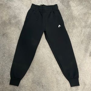 Alphalete Elements Jogger - Black - Medium